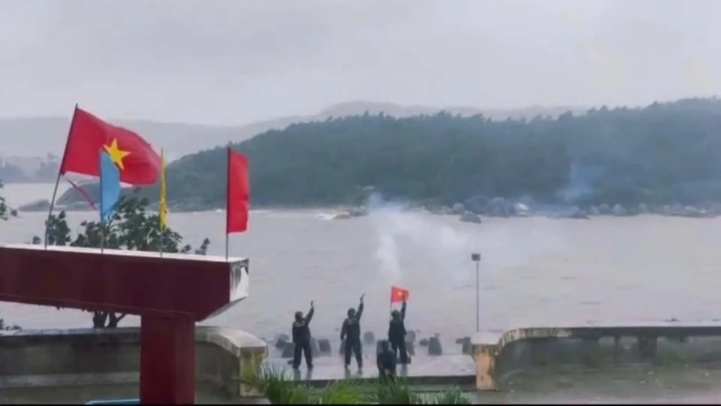 Bão số 13 và hoàn lưu bão làm 179 tàu bị sóng đánh chìm, hư hỏng